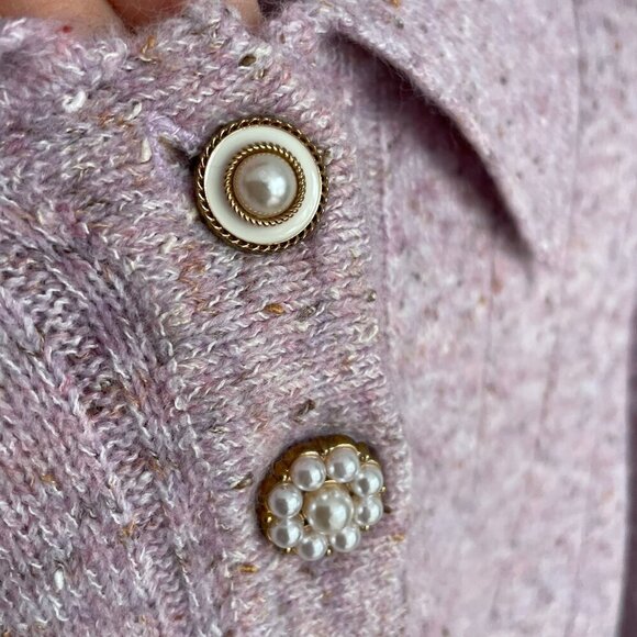 SAN FRANSISCO Like New Light Pink Sweater Pearl-Like Buttons Kangaroo Pocket Med - Picture 5 of 16
